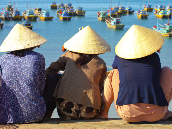 vietnam femmes de marins  istock